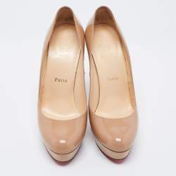 Pre Owned Christian Louboutin Beige Patent Leather Bianca Pumps Size 38.5