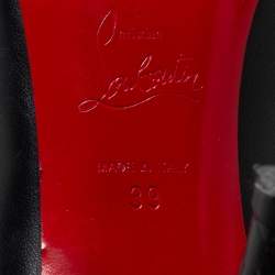 Pre Owned Christian Louboutin Black Leather Pigalle Pumps Size 39