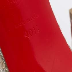 مملوكة مسبقًا Christian Louboutin Silver Lace and Leather Spike Decollete Pumps Size 40.5