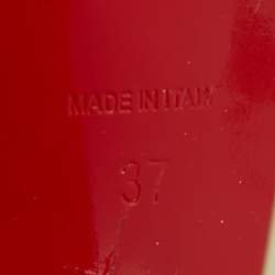 مملوكة مسبقًا Christian Louboutin Off White Patent Leather Drama Slingback Pumps Size 37