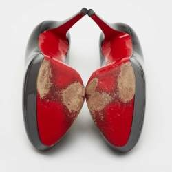 مملوكة مسبقًا Christian Louboutin Black Patent Leather Bianca Pumps Size 41