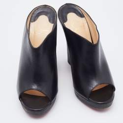 Pre Owned Christian Louboutin Black Leather Roche Slide Sandals Size 37.5