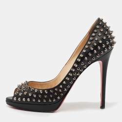 Pre Owned Christian Louboutin Black Leather Yolanda Spikes Pumps Size 39