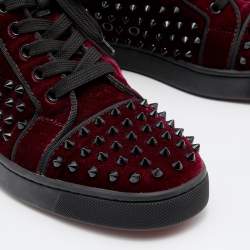 مملوكة مسبقًا Christian Louboutin Burgundy Velvet Louis Junior Spikes High Top Sneakers Size 39.5