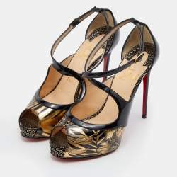 مملوكة مسبقًا Christian Louboutin Black/Gold Patent Leather Criss Cross Peep Toe Platform Sandals Size 36