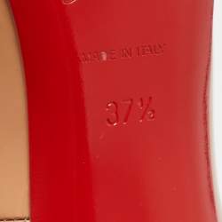 Pre Owned Christian Louboutin Beige Patent Leather Simple Round Toe Pumps Size 37.5