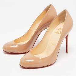 Pre Owned Christian Louboutin Beige Patent Leather Simple Round Toe Pumps Size 37.5