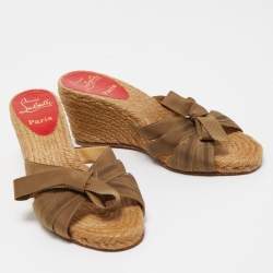 Pre Owned Christian Louboutin Green Canvas Delfin Espadrille Wedge Sandals Size 37