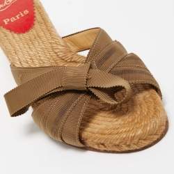 Pre Owned Christian Louboutin Green Canvas Delfin Espadrille Wedge Sandals Size 37