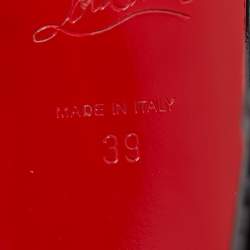 مملوكة مسبقًا Christian Louboutin Black Patent Demi You Pumps Size 39