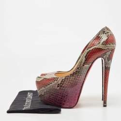 مملوكة مسبقًا Christian Louboutin Multicolor Python Daffodile Pumps Size 41