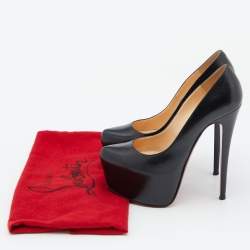 Pre Owned Christian Louboutin Black Leather Daffodile Pumps Size 38.5