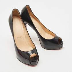 Pre Owned Christian Louboutin Black Patent Leather Very Prive Pumps Size 36.5