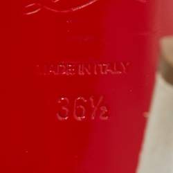 مملوكة مسبقًا صندل كريستيان لوبوتان سبايك جلد أبيض بحزام للكاحل مقاس 36.5