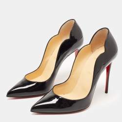 مملوكة مسبقًا Christian Louboutin Black Patent Hot Chick Pumps Size 39.5