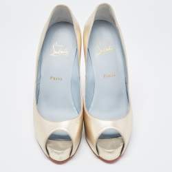 Pre Owned Christian Louboutin Metallic Gold Leather Very Prive Pumps Size 40