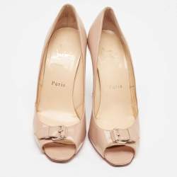 Pre Owned حذاء كعب عالي كريستيان لوبوتان جلد بيج لامع بإبزيم مقدمة مدببة مقاس 37.5