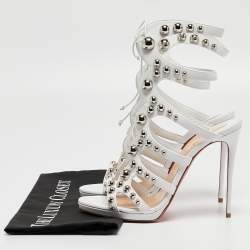Pre Owned صندل كريستيان لوبوتان امازوبيلي مرصع رباط علوي جلد أبيض مقاس 41