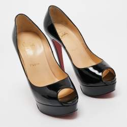مملوكة مسبقًا Christian Louboutin Black Patent Leather Lady Peep Pumps Size 38.5