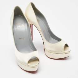مملوكة مسبقًا Christian Louboutin Cream Satin Lady Peep Toe Platform Pumps Size 37