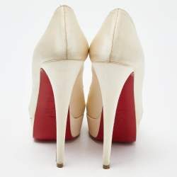 مملوكة مسبقًا Christian Louboutin Cream Satin Lady Peep Toe Platform Pumps Size 37