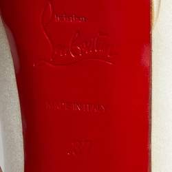 مملوكة مسبقًا Christian Louboutin Cream Satin Lady Peep Toe Platform Pumps Size 37