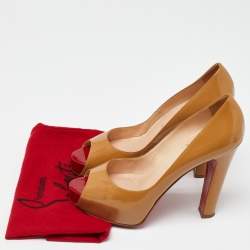 Christian Louboutin Nude Beige Patent Leather New Very Prive Peep Toe Platform Pumps Size 40.5