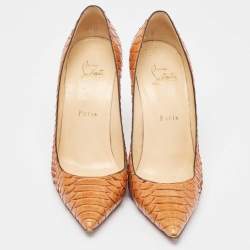 مملوكة مسبقًا Christian Louboutin Gold Python Leather Pointed Toe Pumps Size 38.5