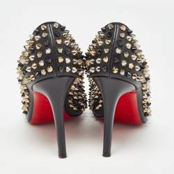 مملوكة مسبقًا Christian Louboutin Black Leather Pigalle Spikes Pumps Size 37.5
