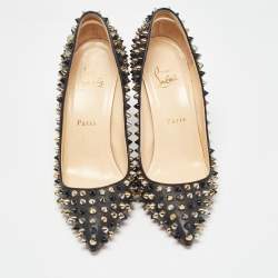 مملوكة مسبقًا Christian Louboutin Black Leather Pigalle Spikes Pumps Size 37.5