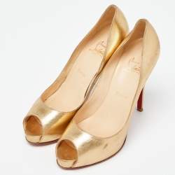 Christian Louboutin Metallic Gold Leather Very Prive Pumps Size 39