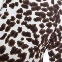 مملوكة مسبقًا فستان ملتف كلاس باي روبرتو كافالي تريكو نقشة الفهد أبيض بأكمام طويلة ملتف M