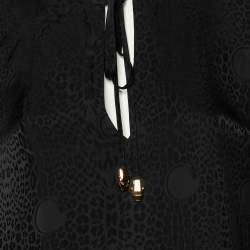 Pre Owned بلوزة كلاس باي روبرتو كافالي تفاصيل ربطة عنق حرير جاكارأسود مقاس كبير