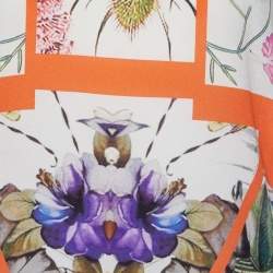 Pre Owned توب كلاس باي روبرتو كافالي حرير محاك بأكمام قصيرة مطبوع بألوان متعددة مقاس متوسط