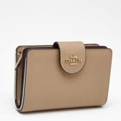 Coach Beige Leather Corner Zip Compact Wallet