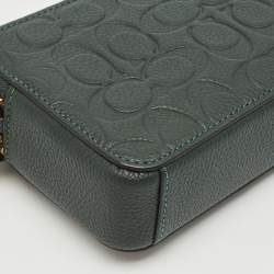 مملوكة مسبقًا Coach Green Signature Embossed Leather Kira Double Zip Crossbody Bag