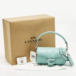 مملوكة مسبقًا Coach Tabby Pillow 18 Light Blue Leather Shoulder Bag