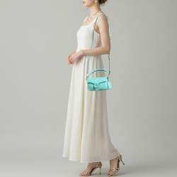 مملوكة مسبقًا Coach Tabby Pillow 18 Light Blue Leather Shoulder Bag