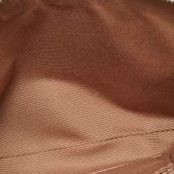 Pre Owned Coach Corner Zip Off White Leather Wristlet Pouch