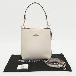 Pre Owned حقيبة دلو جلد أبيض كوتش مولي