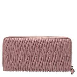 مملوكة مسبقًا Coach Pink Madison Leather Accordion Zip Around Wallet