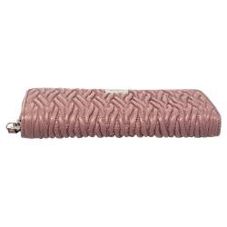 مملوكة مسبقًا Coach Pink Madison Leather Accordion Zip Around Wallet