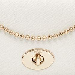 مملوكة مسبقًا محفظة بسلسلة كوتش كروشتاون جلد أبيض