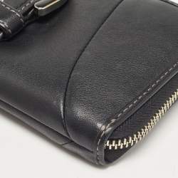 Coach Black Leather Buckle Zip Continental Wallet
