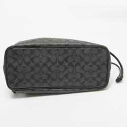 Coach Black/Grey Signature Coated Canvas Drawstring Carryall Bag