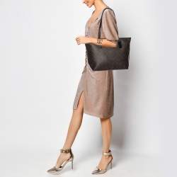 Pre Owned Coach Black/Brown Signature Coated Canvas and Leather City Zip Tote
