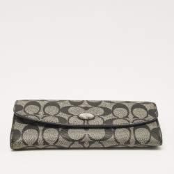 Coach Black Signature Coated Canvas Peyton Continental Wallet