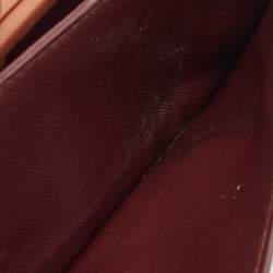 Pre Owned حقيبة كروس كوتش دينكي جلد بالشعار بيج 