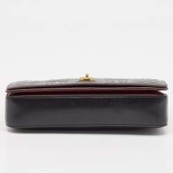 Pre Owned حقيبة كروس كوتش دينكي جلد بالشعار بيج 