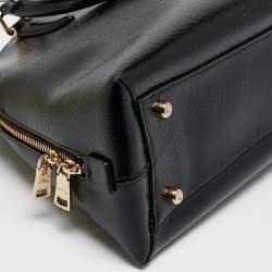 Pre Owned Coach Black Patent Leather Quinn Dome Bag